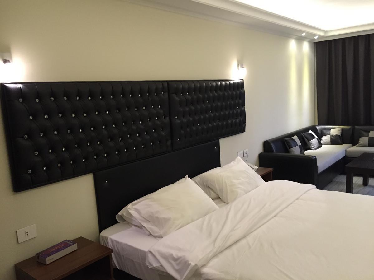 Aphrodite Hotel Ţabarjā 客房 照片
